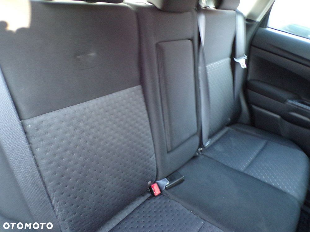 Mitsubishi ASX - 32
