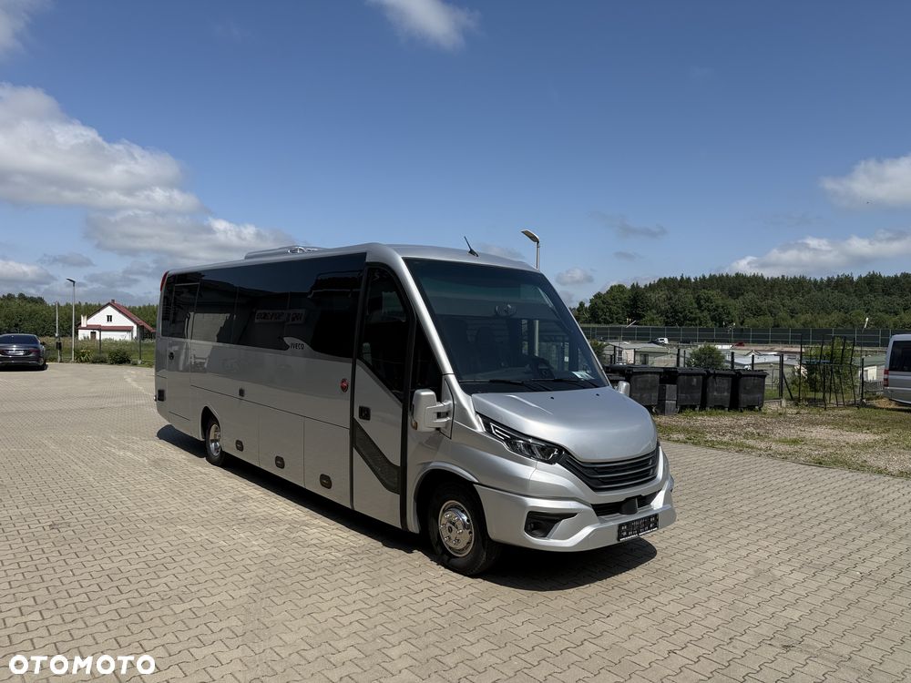 Iveco Daily 70C21 Tourism Revolution ERENER 33+1+1 miejsc - 2