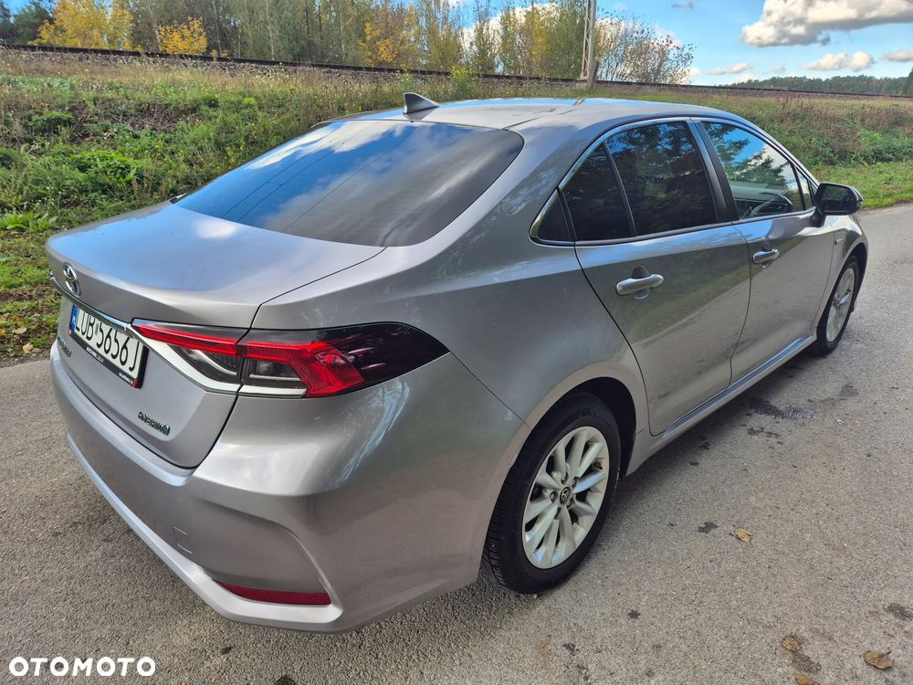 Toyota Corolla - 5