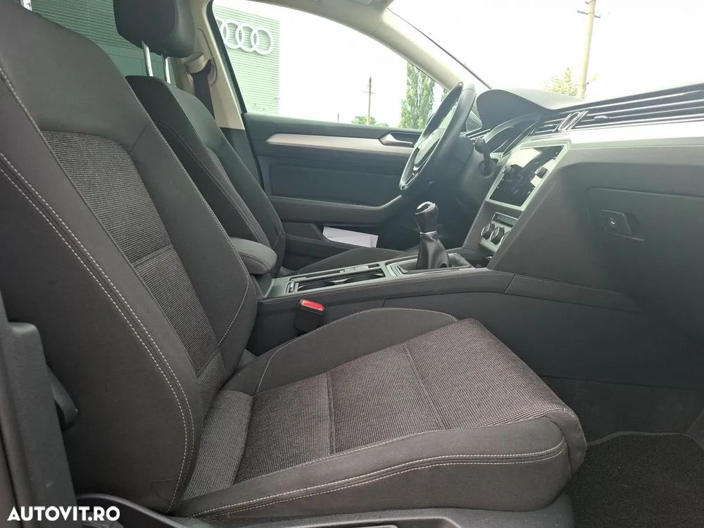 Volkswagen Passat Variant 2.0 TDI Comfortline - 15