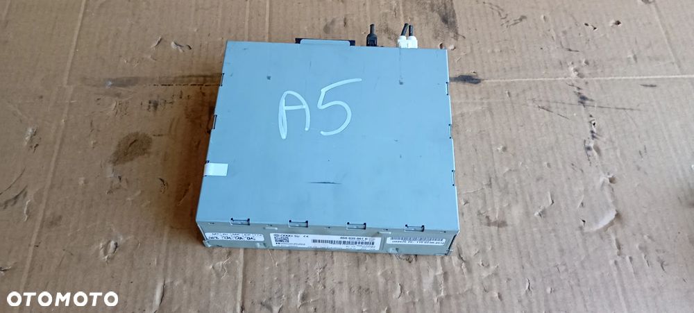 Moduł tuner radia radio nawigacja Audi A5 8T 4G0035061D - 2