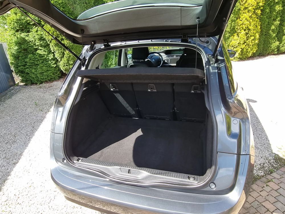 Citroën C4 Picasso 1.6 BlueHDi Shine S&S - 19