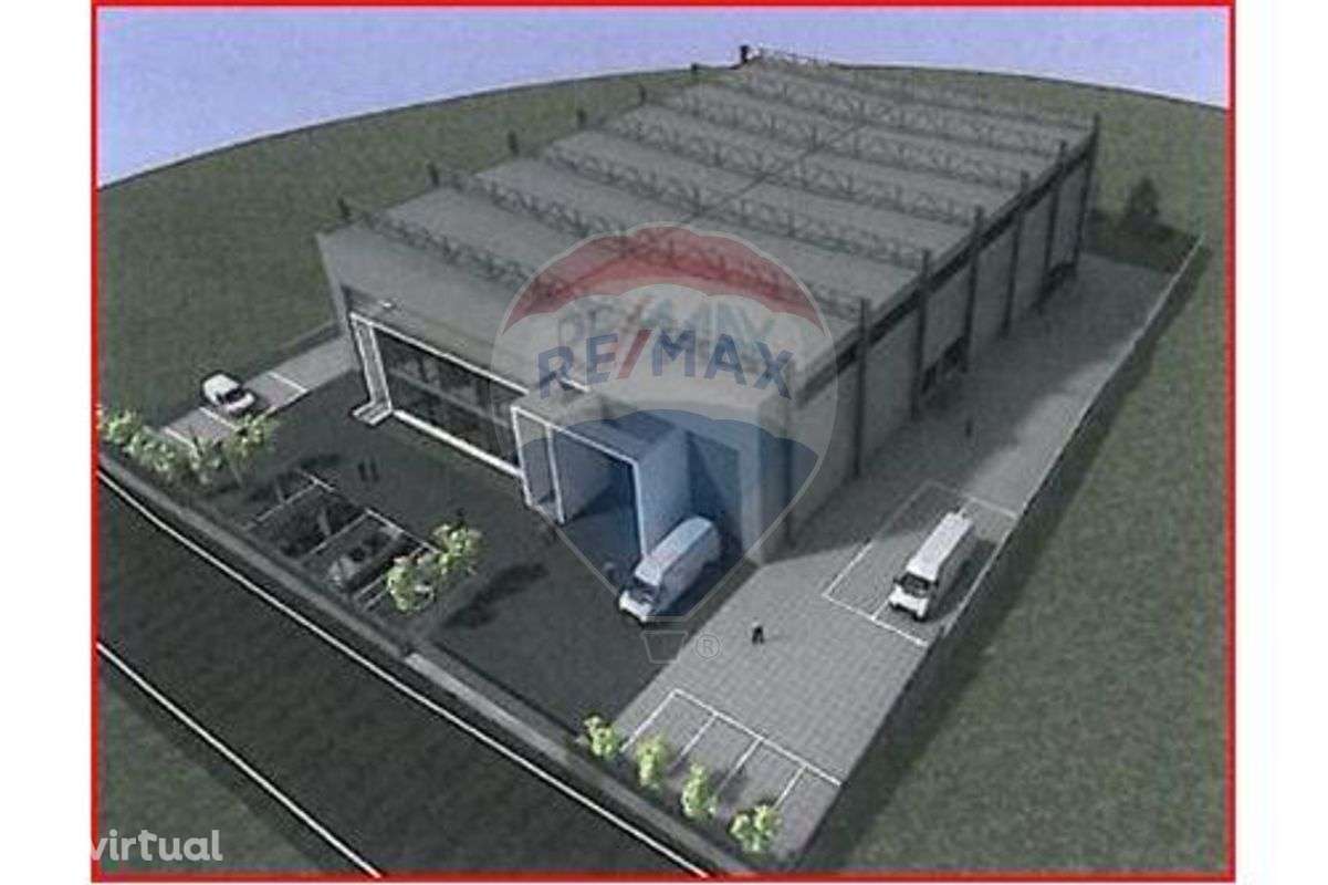 Parcela de Terreno em Zona Industrial Com Projeto - Grande imagem: 4/7