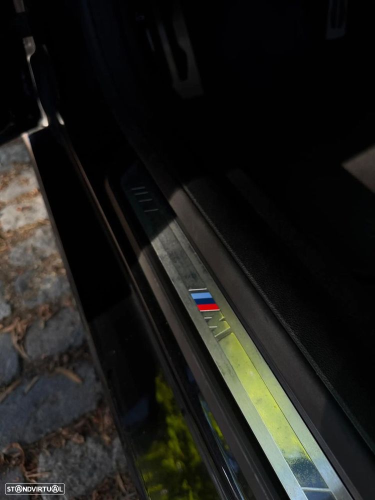 BMW i4 eDrive40 Desportiva M - 14