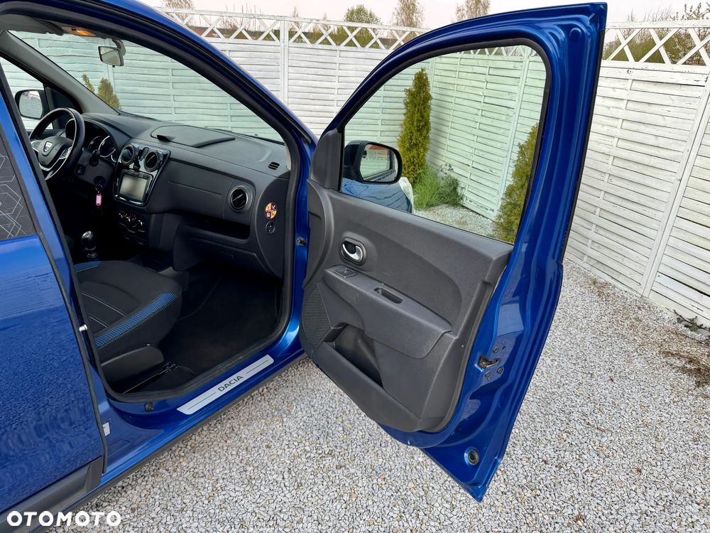 Dacia Lodgy Blue dCi 115 (7-Sitzer) Stepway - 37