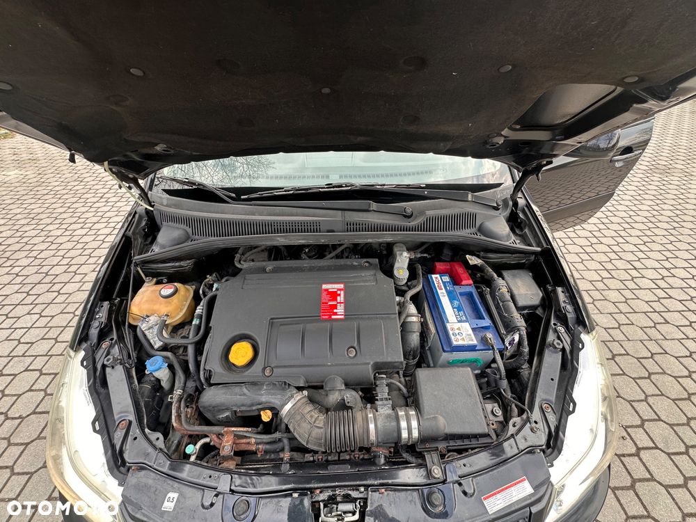 Suzuki SX4 1.9 DDiS DPF 4x4 Comfort - 11