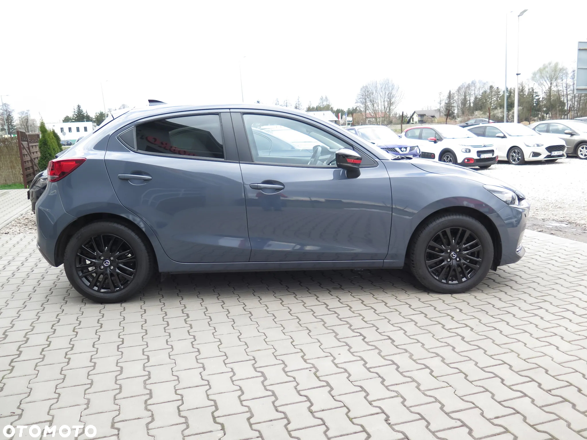 Mazda 2 SKYACTIV-G 90 Homura - 9