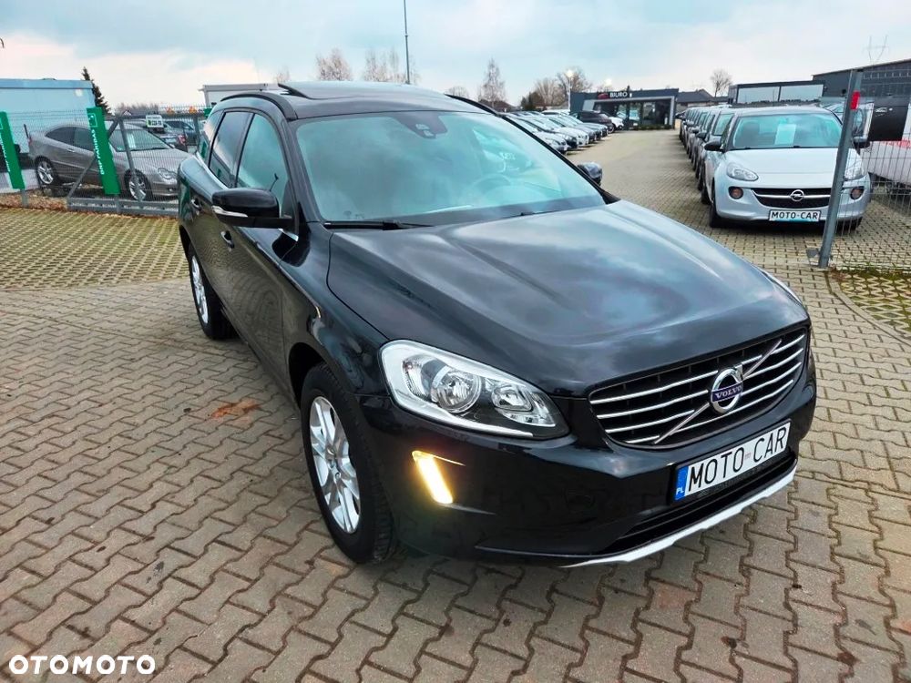 Volvo XC 60 D4 Geartronic Momentum - 22