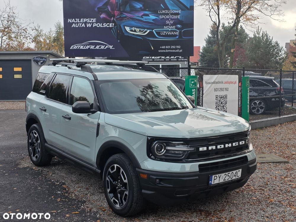 Ford Bronco - 6