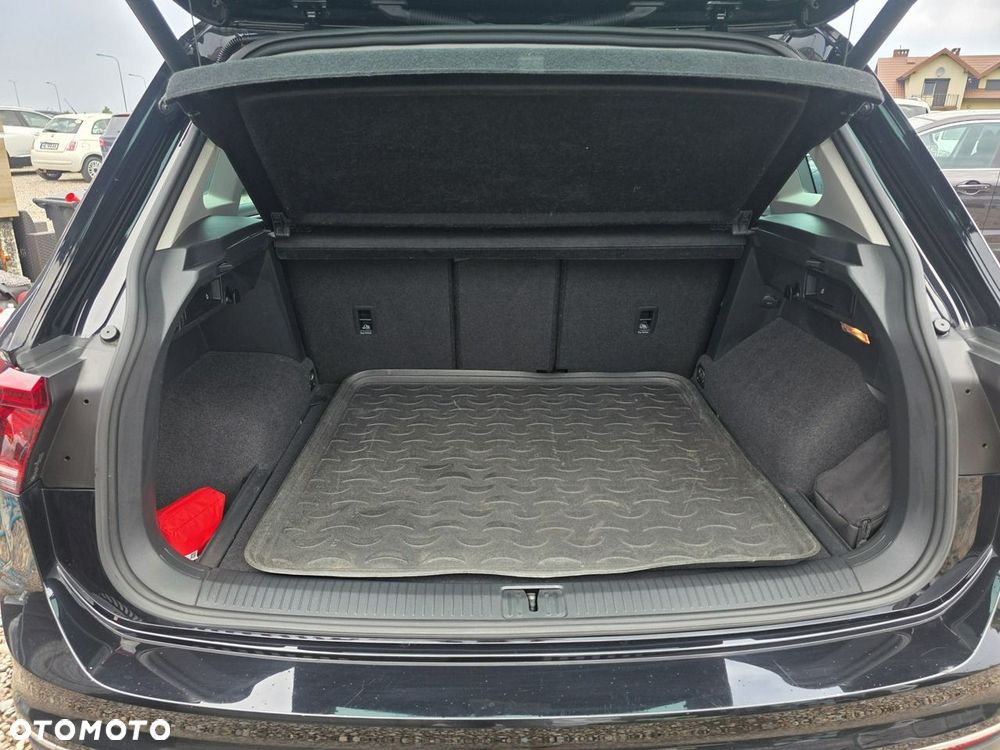 Volkswagen Tiguan 2.0 TDI SCR 4Mot Active DSG - 14