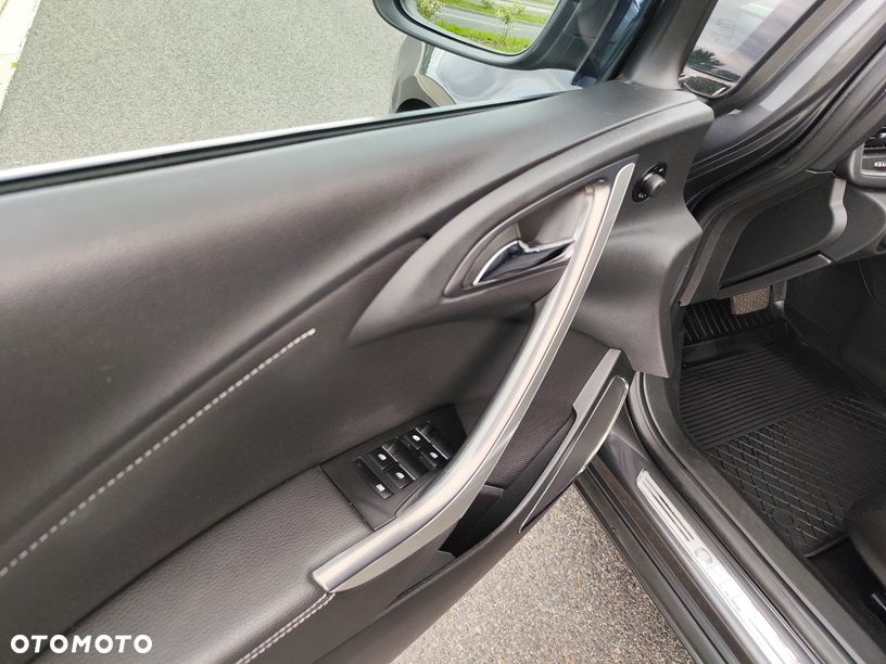 Opel Astra 1.6 Turbo Automatik - 34