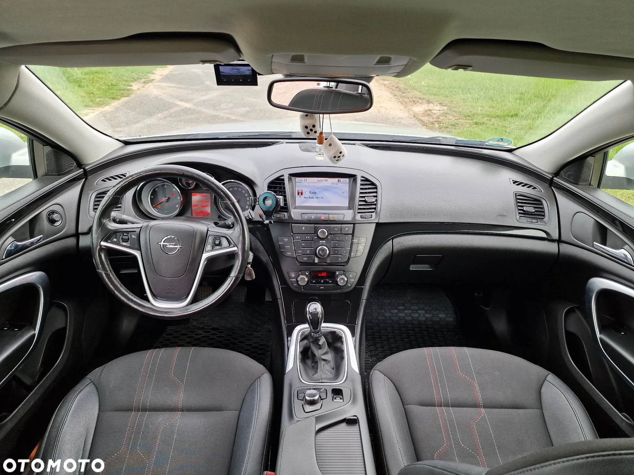 Opel Insignia 2.0 CDTI - 13