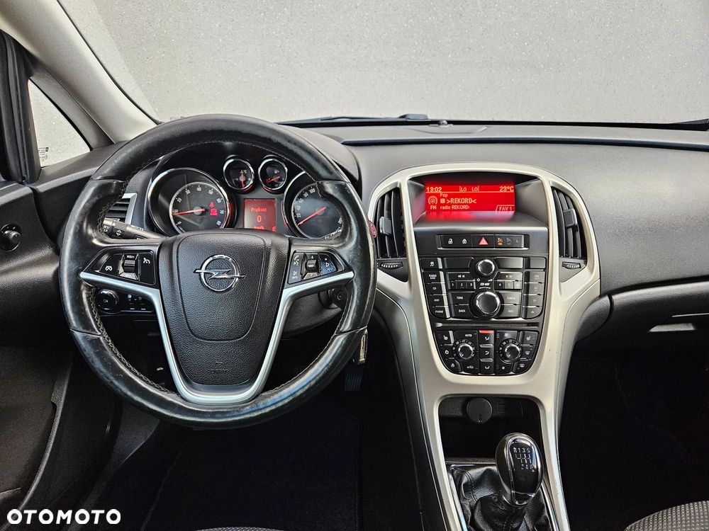 Opel Astra 1.4 Turbo Sport - 29