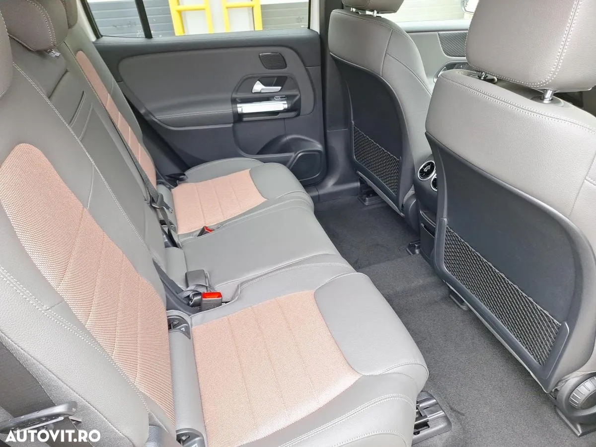 Mercedes-Benz EQB 300 4MATIC - 14