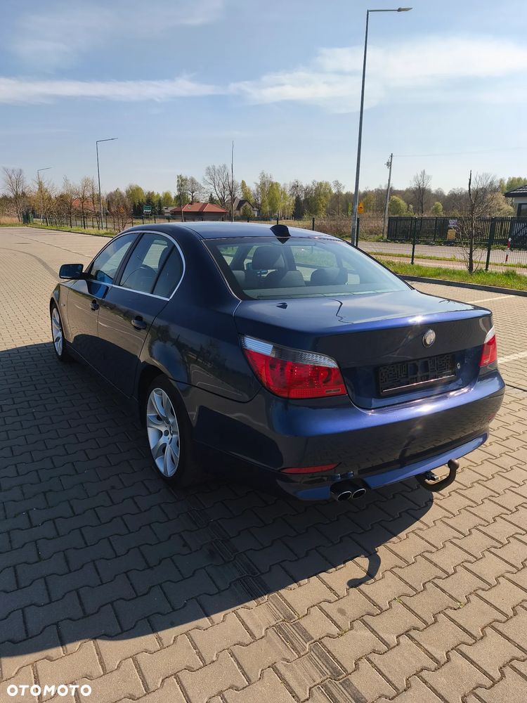 BMW Seria 5 - 12
