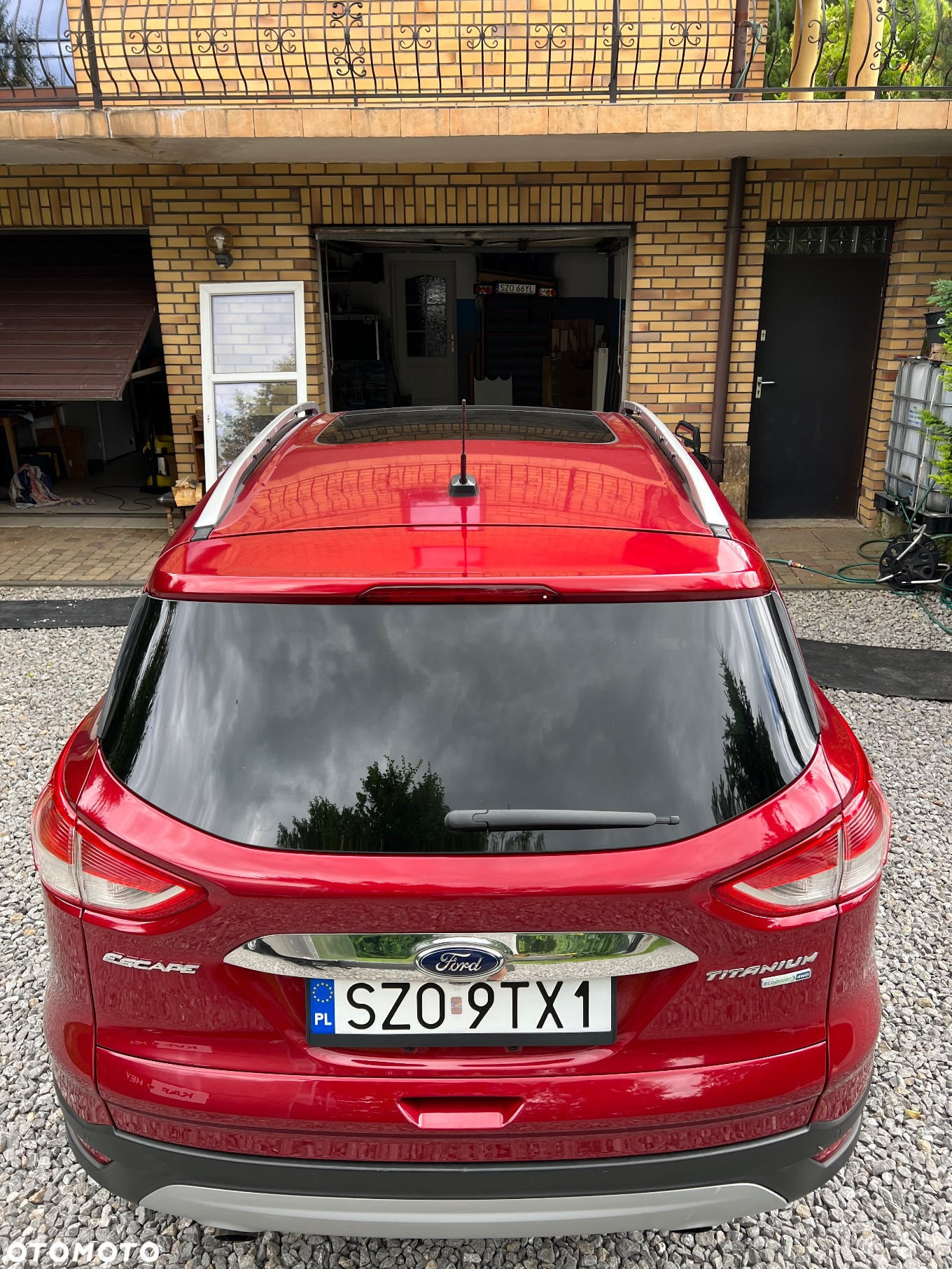 Ford Escape - 8
