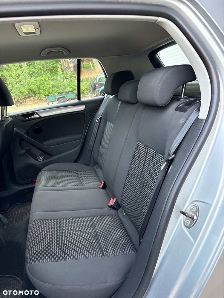 Volkswagen Golf 1.6 TDI BlueMot Comfortline - 17