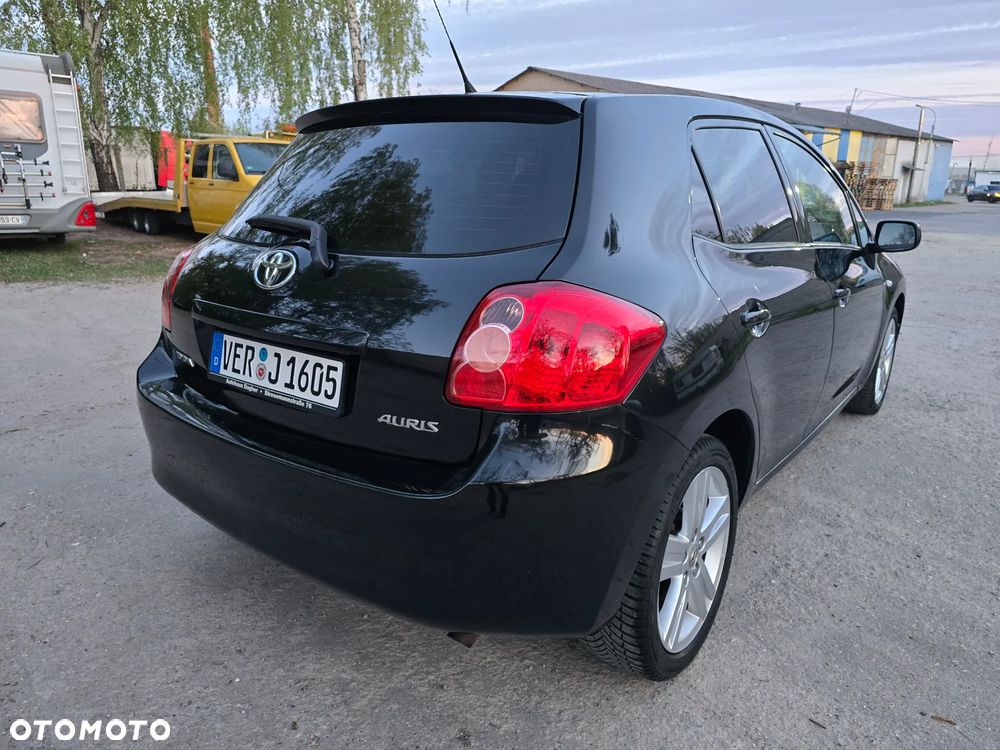 Toyota Auris 1.4 VVT-i Sol - 31
