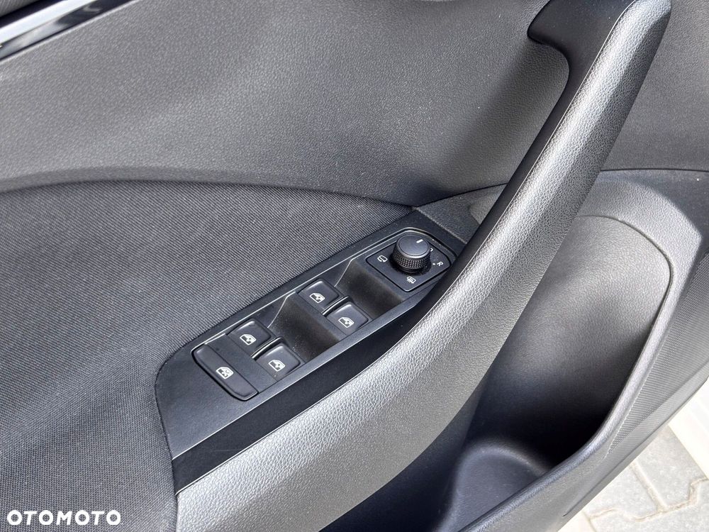 Skoda Kamiq 1.0 TSI Selection DSG - 13