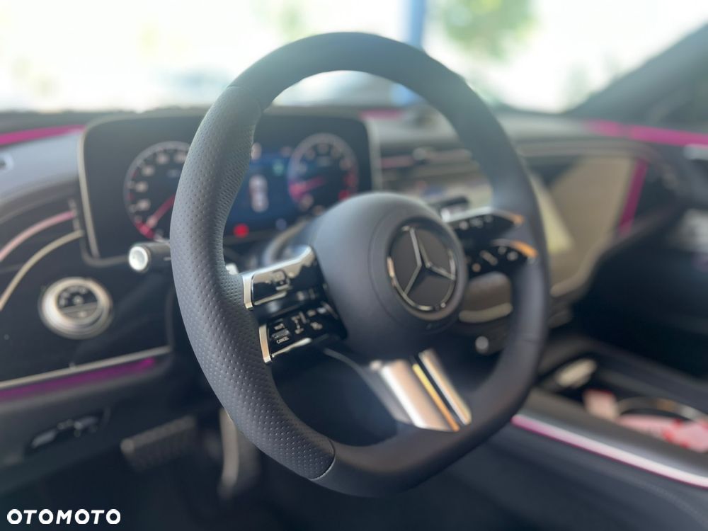 Mercedes-Benz Klasa E 200 mHEV 4-Matic Exclusive 9G-Tronic - 20