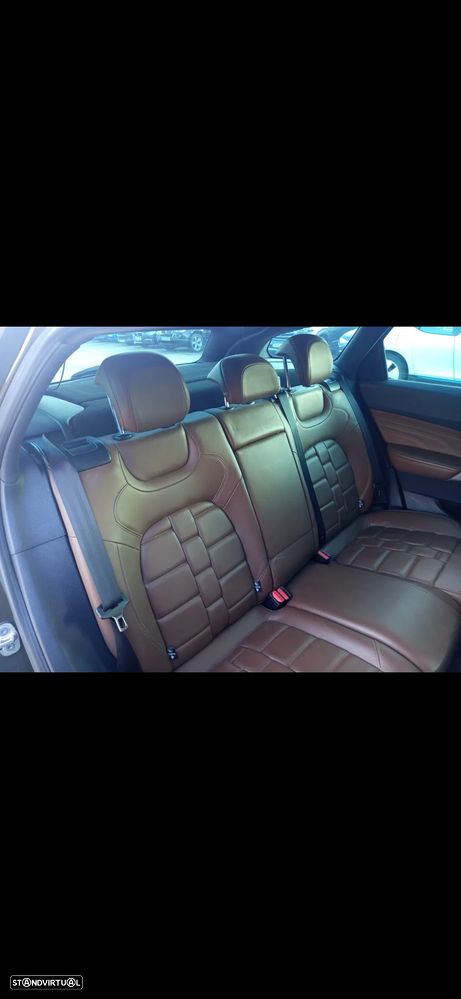 Citroën DS5 2.0 HDi Hybrid4 So Chic CMP6 - 31