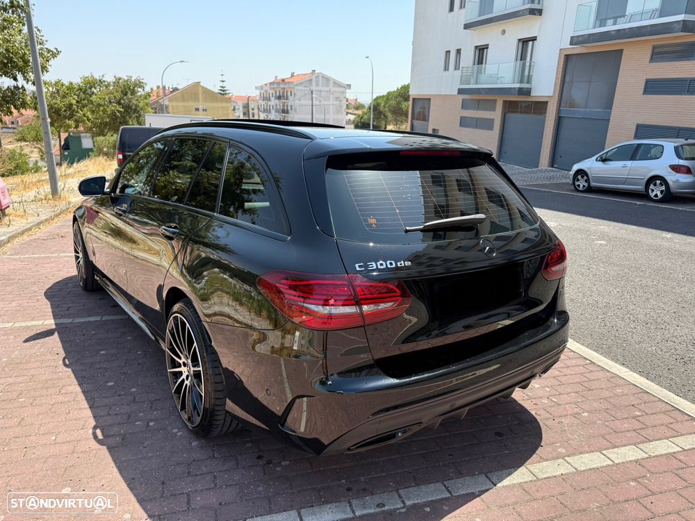 Mercedes-Benz C 300 de AMG Line - 12
