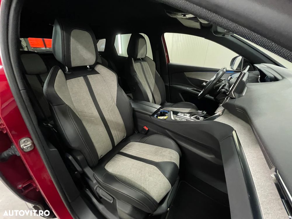Peugeot 3008 225 e-EAT8 GT - 11