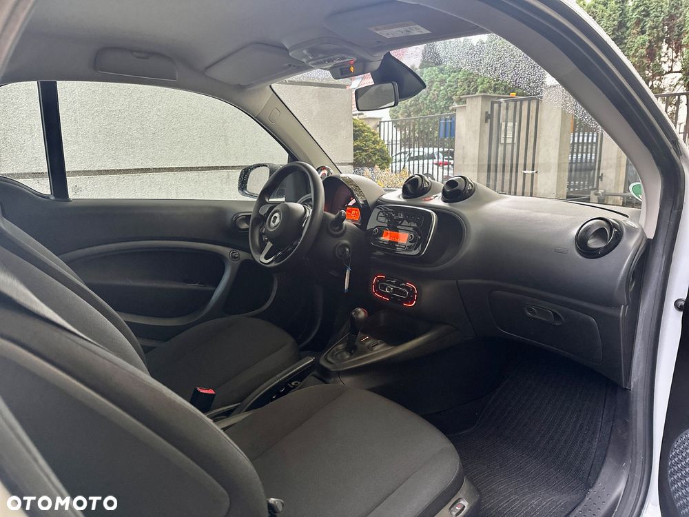 Smart Fortwo coupe EQ - 10