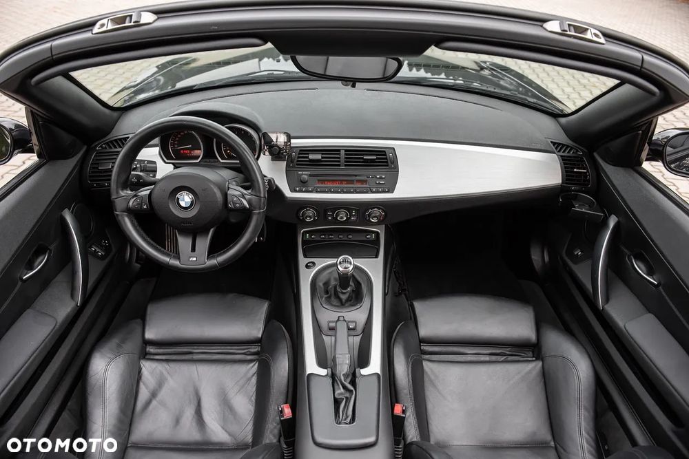 BMW Z4 3.0si - 19