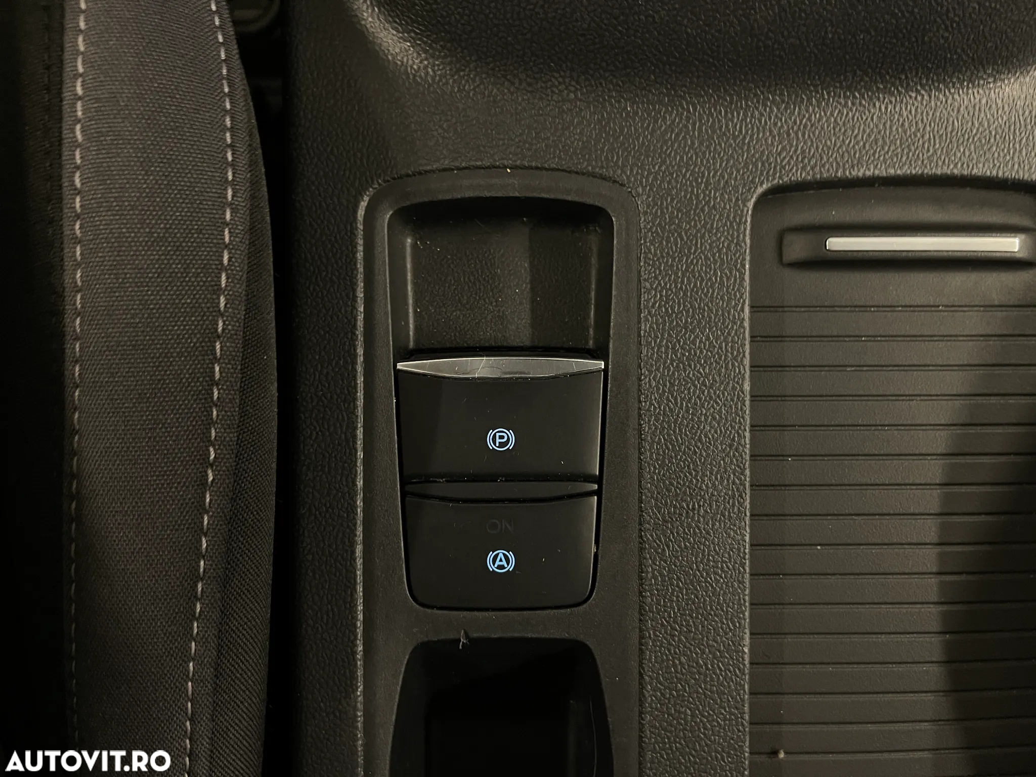 Ford Focus 1.0 EcoBoost MHEV Connected - 23