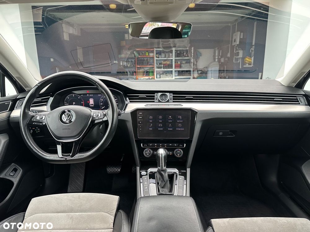 Volkswagen Passat 2.0 TDI BMT 4Mot Highline DSG - 12