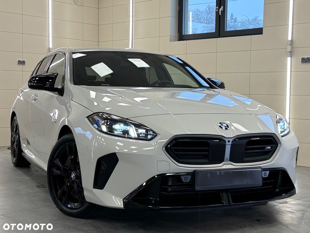 BMW Seria 1 M135 xDrive - 1