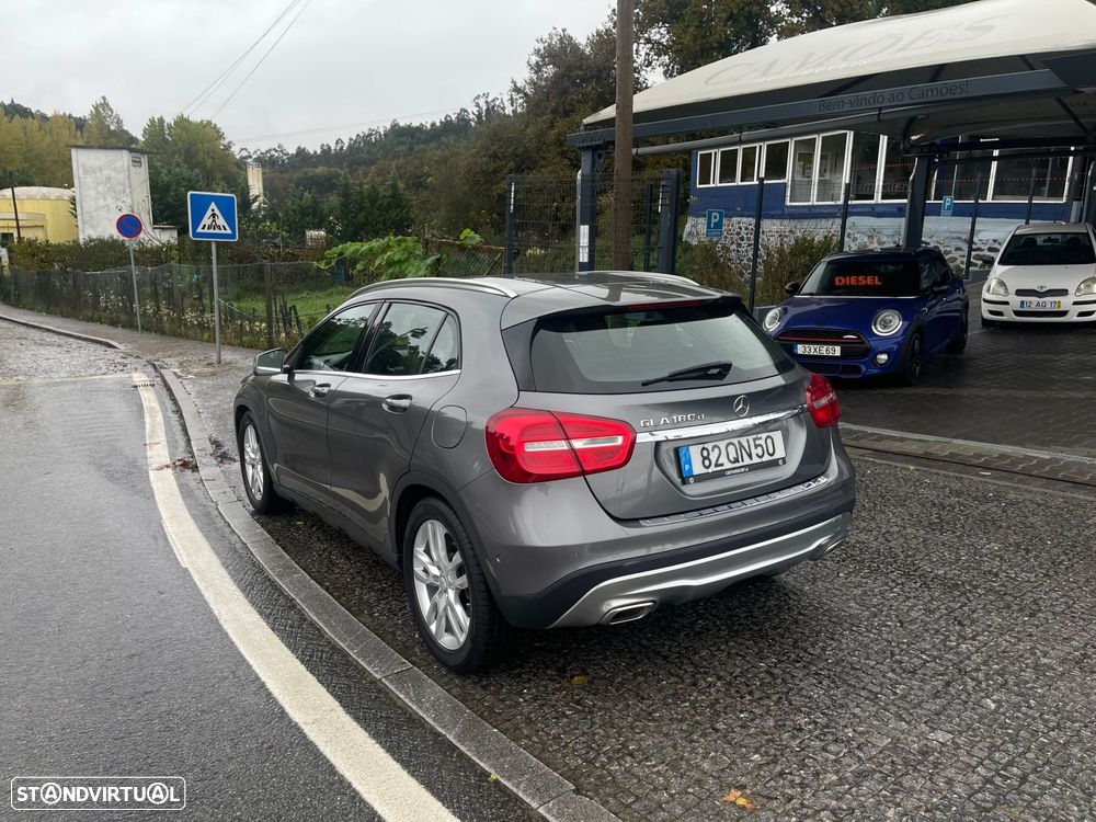 Mercedes-Benz GLA 180 - 7