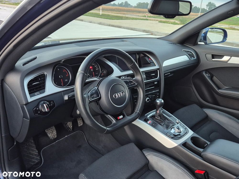Audi A4 Avant 2.0 TDI DPF clean diesel quattro S line Sportpaket - 34