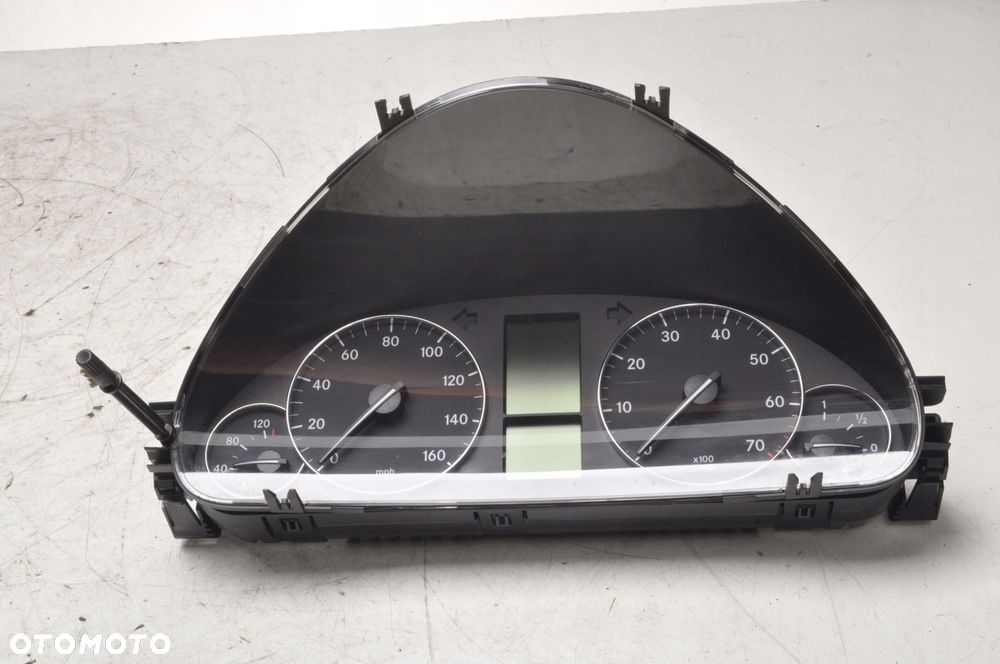 MERCEDES W203 LICZNIK ZEGARY A2035404648 ANGLIK - 1