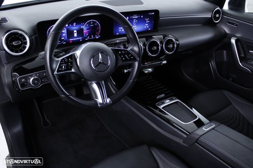 Mercedes-Benz A 180 d Progressive Aut. - 33