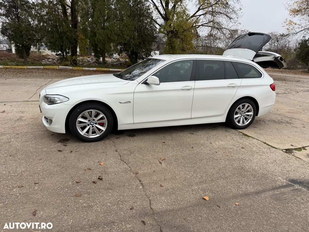 BMW Seria 5 525d xDrive AT - 1
