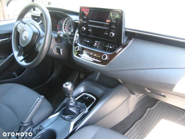 Toyota Corolla 1.6 Active - 22