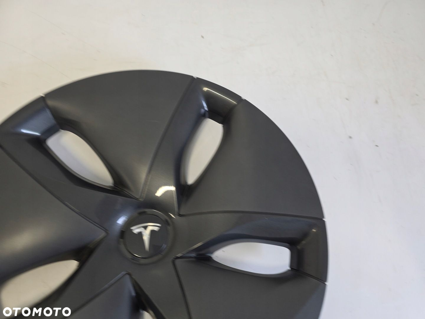 Kołpak TESLA 18" - 5