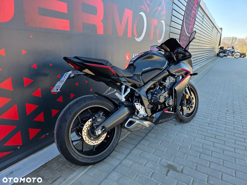 Honda CBR - 30