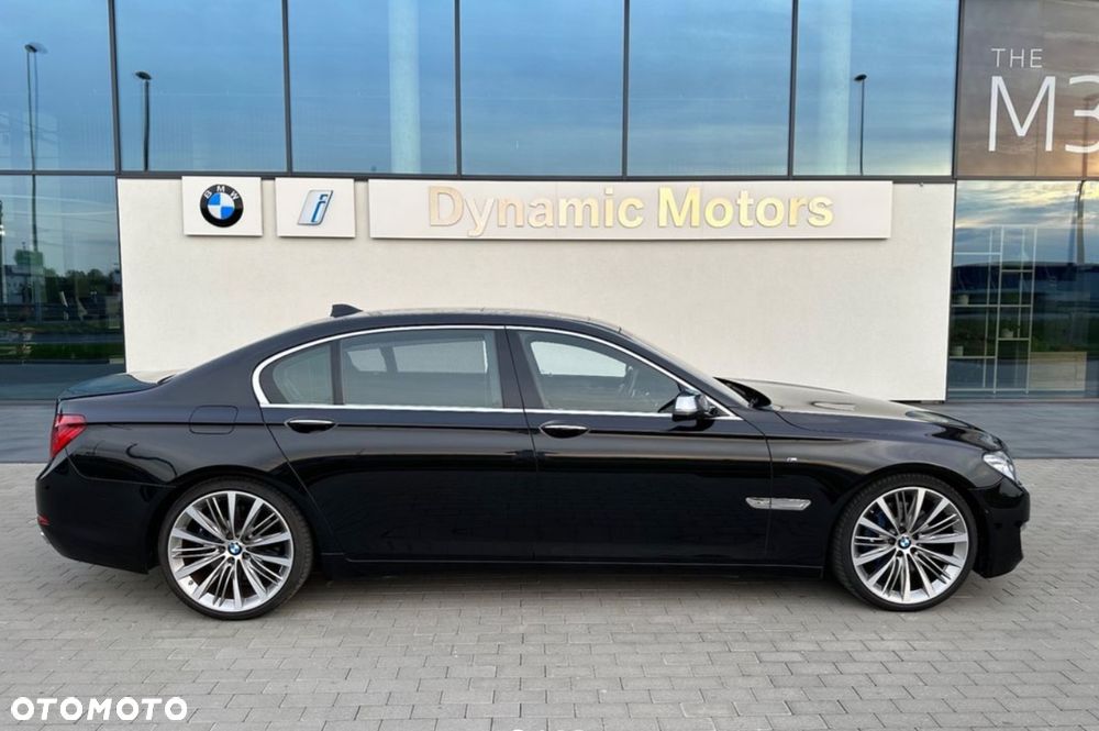 BMW Seria 7 750i L xDrive - 2