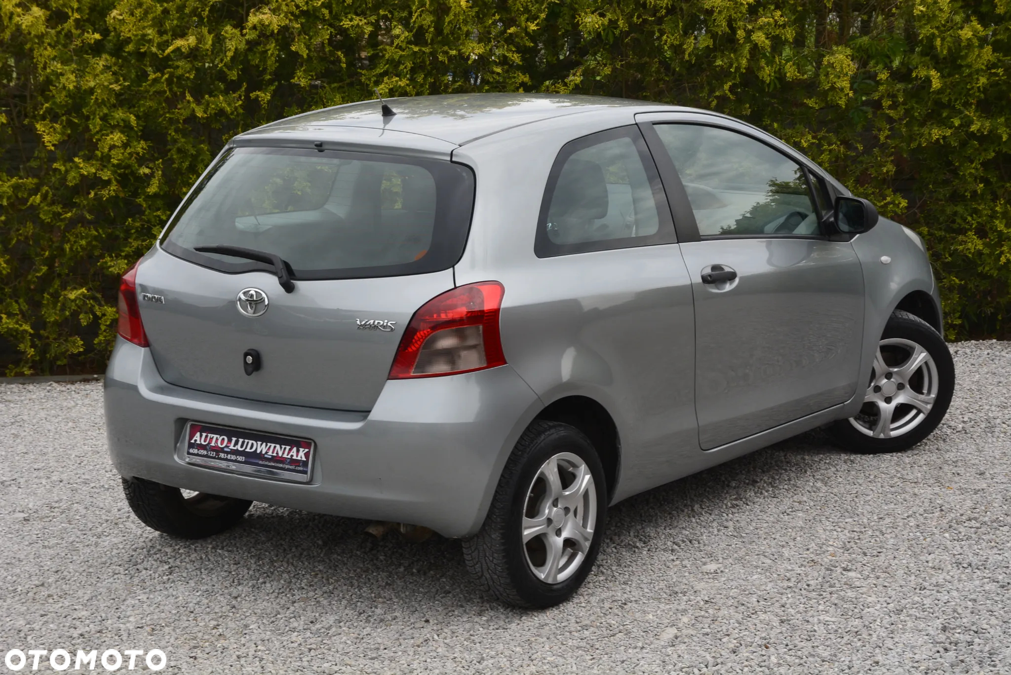 Toyota Yaris 1.3 Luna A/C - 10