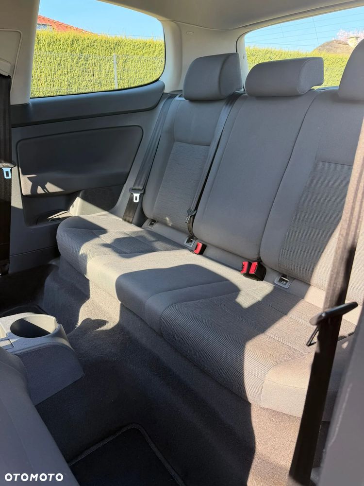 Volkswagen Golf - 12