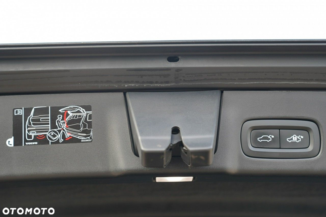 Volvo V90 - 12