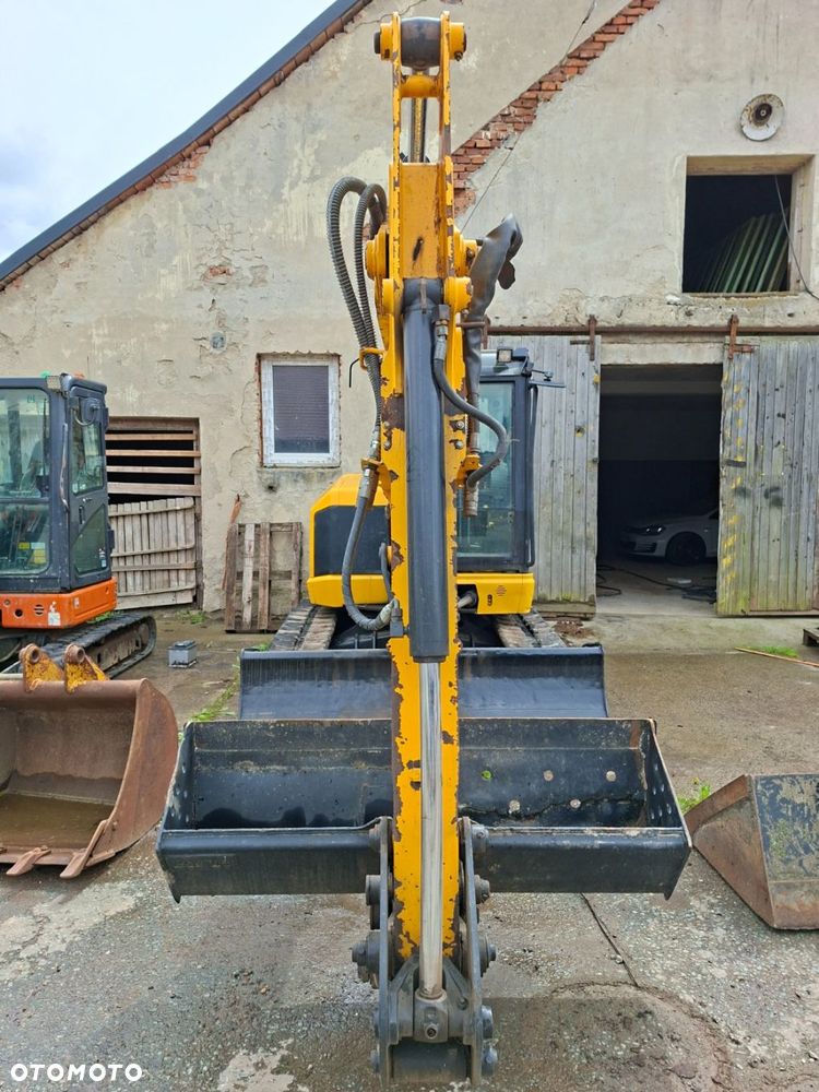 JCB 65 R-1 - 30