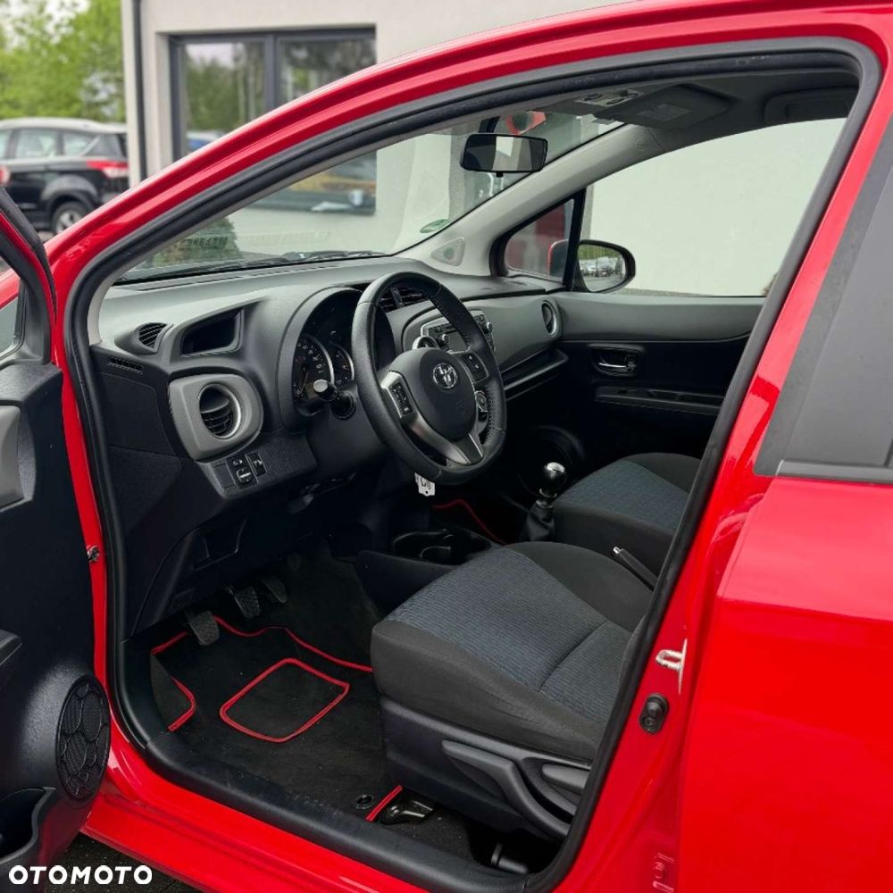 Toyota Yaris 1.33 Selection Platinum - 20