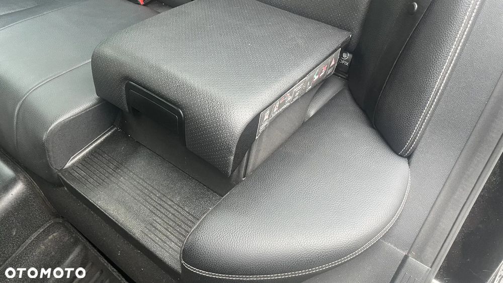 Mercedes-Benz Klasa E 200 BlueTEC 7G-TRONIC Avantgarde - 34