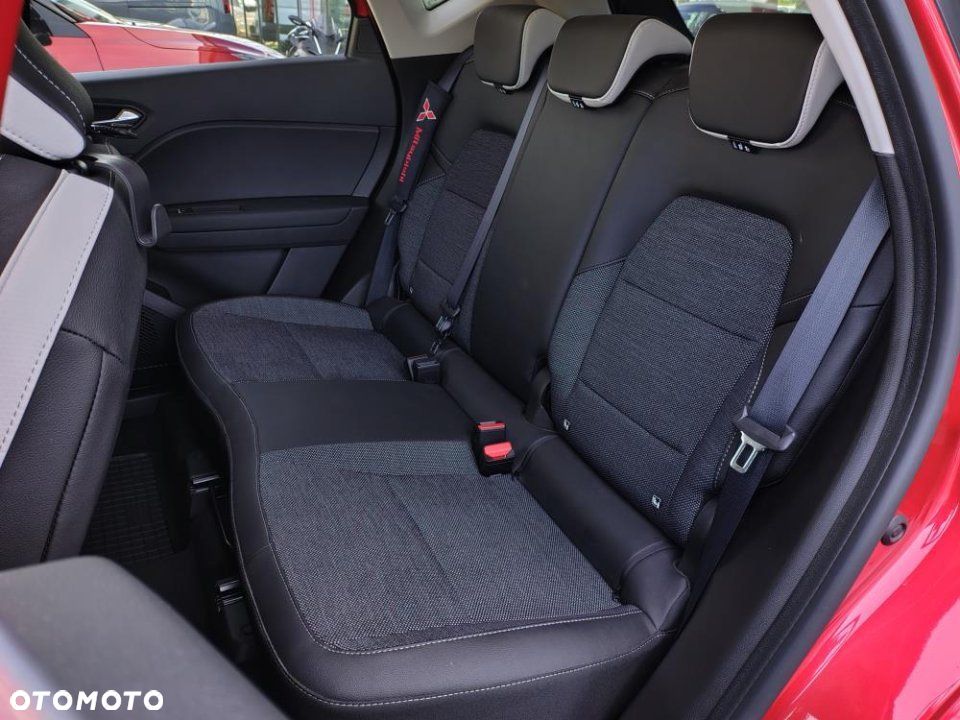 Mitsubishi ASX - 4