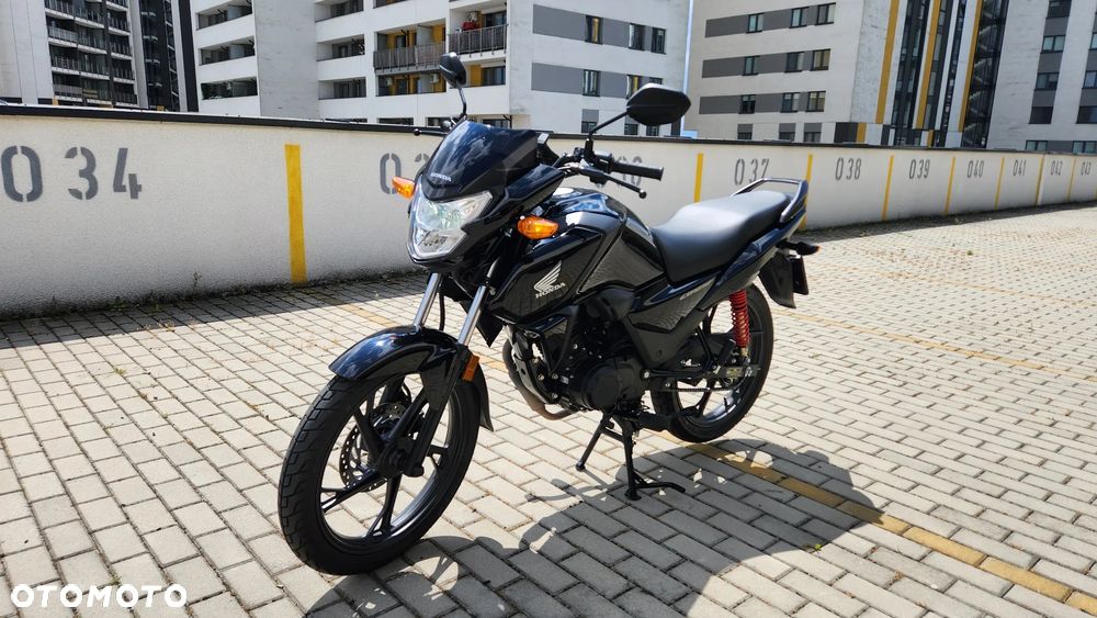 Honda CBF - 11