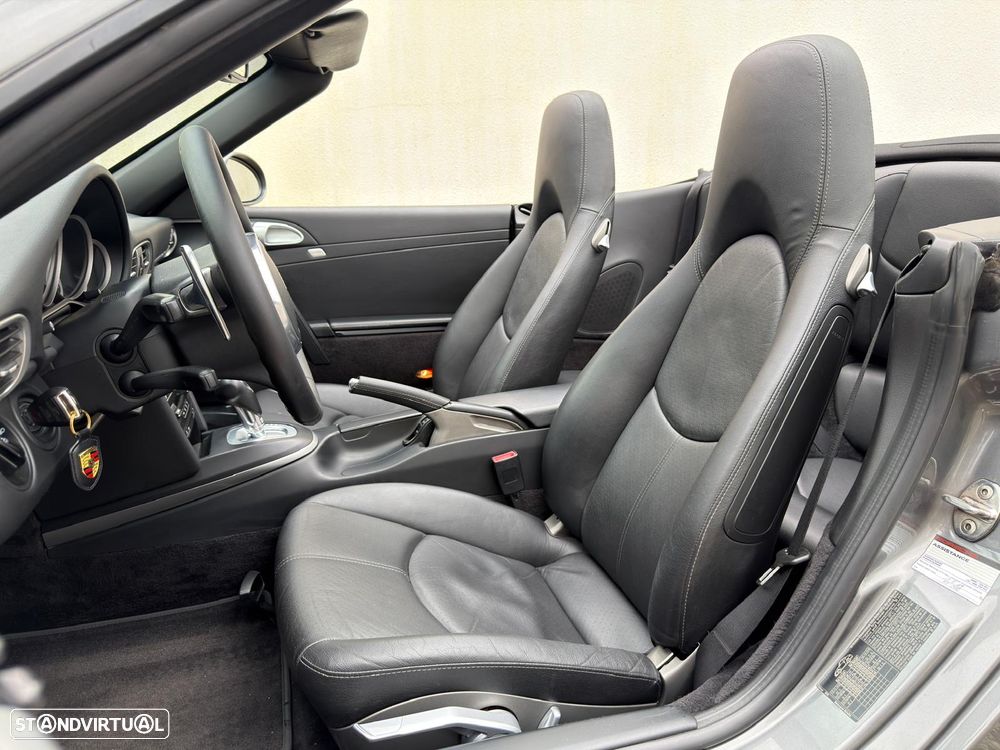 Porsche 911 (997) Carrera 4S Cabriolet PDK - 12